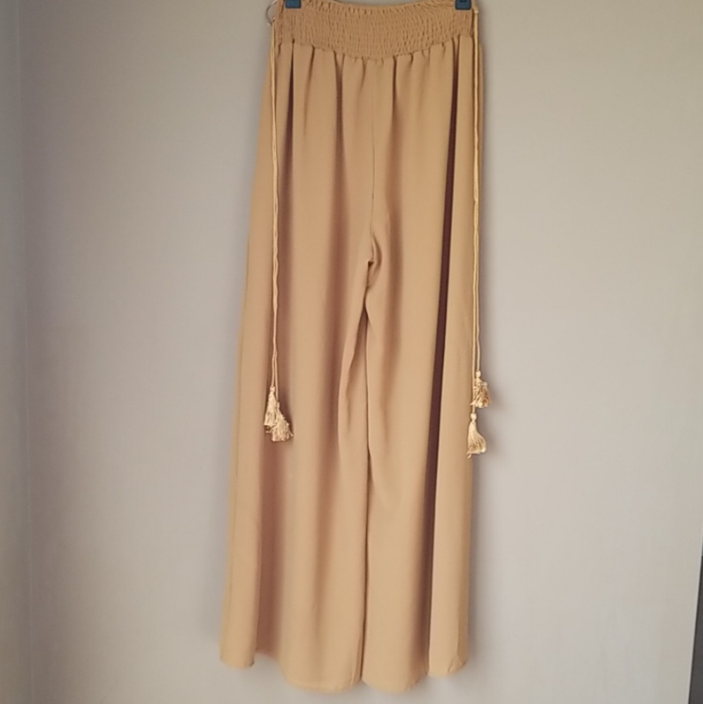Very Cool Womens wide leg pants !!!